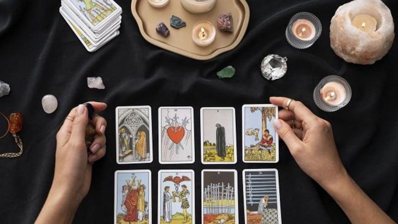Lucky Tarot Lưu ý khi chơi Lucky Tarot trên điện thoại di động